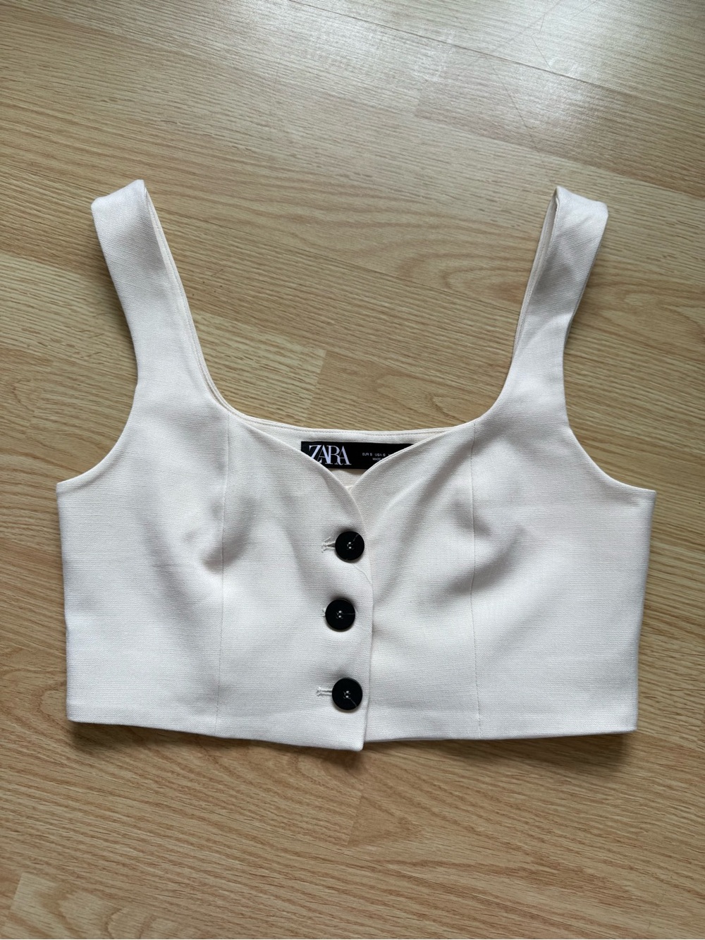Zara Cream Cropped Button Tank with Black Buttons Size Small